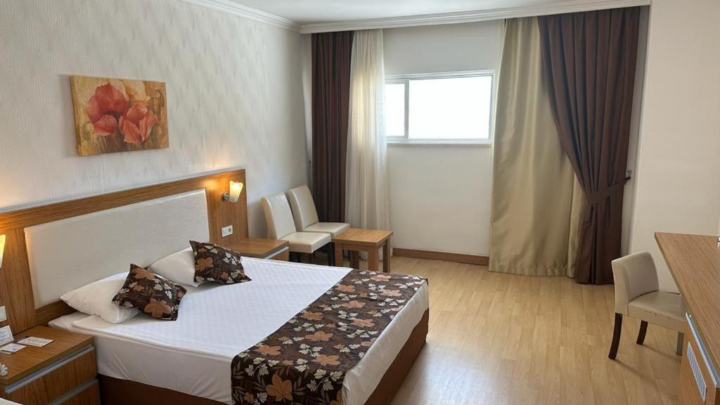 Cenger Beach Resort Spa Kızılot Exterior foto