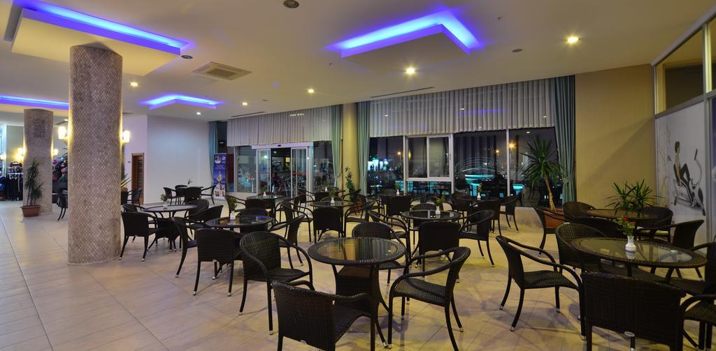 Cenger Beach Resort Spa Kızılot Exterior foto