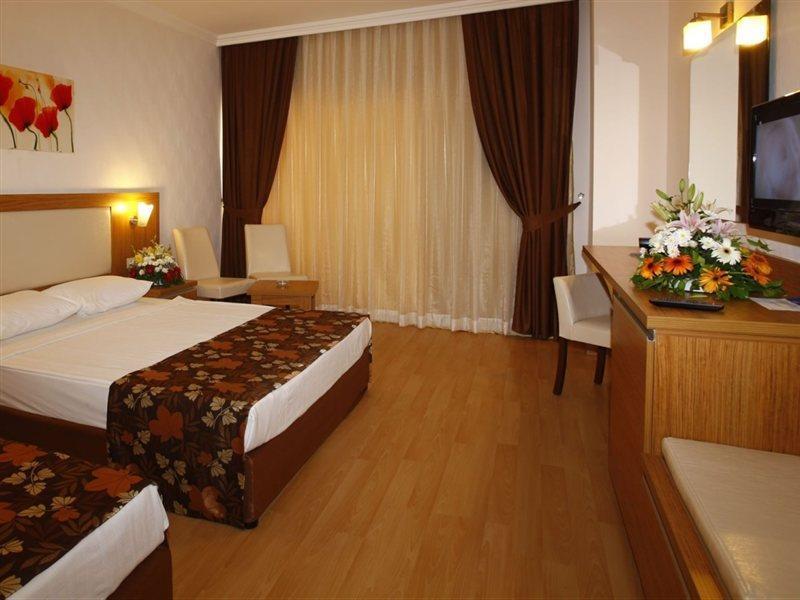 Cenger Beach Resort Spa Kızılot Exterior foto