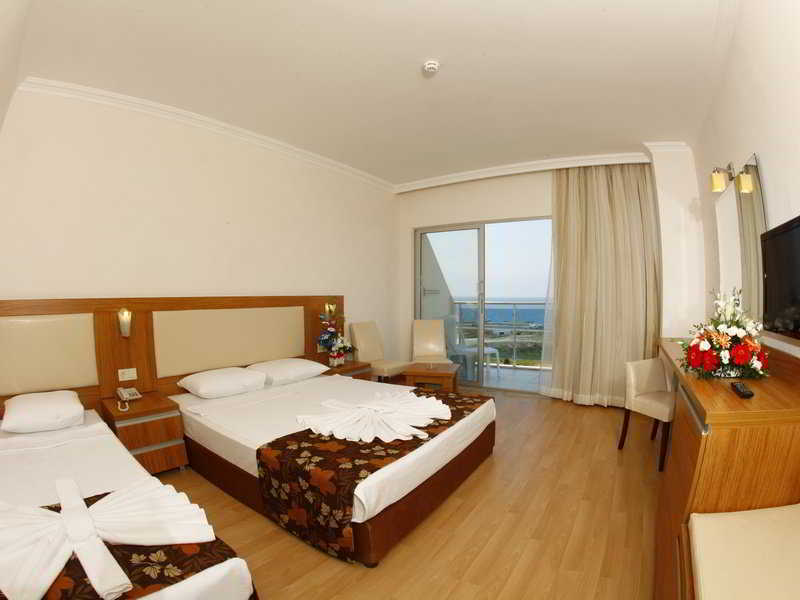 Cenger Beach Resort Spa Kızılot Exterior foto