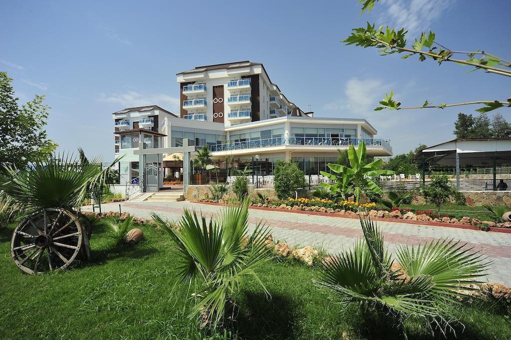 Cenger Beach Resort Spa Kızılot Exterior foto